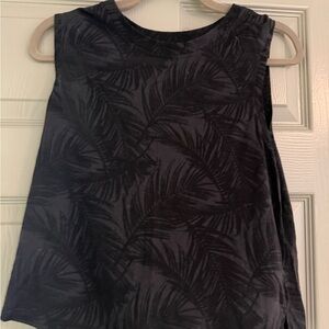 Sleeveless Palm-Print Tank Top - Black